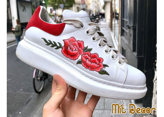 custom giày mcqueen hoa hồng
